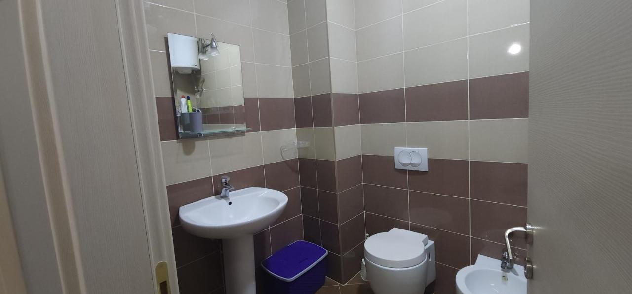 Pleasing Place With Free Parking On Site In Komuna E Parisit * Tirana