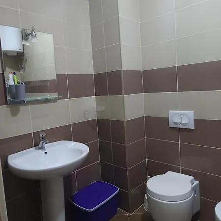 Pleasing Place With Free Parking On Site In Tirana Komuna E Parisit Extérieur photo