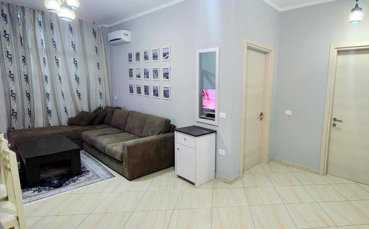 Appartement Pleasing Place With Free Parking On Site In Komuna E Parisit *