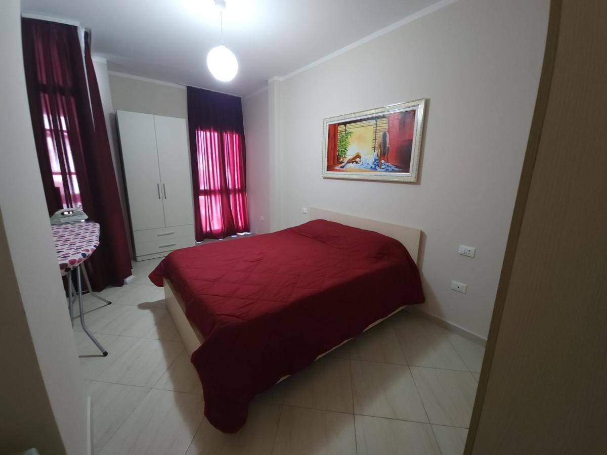 Pleasing Place With Free Parking On Site In Komuna E Parisit Appartement